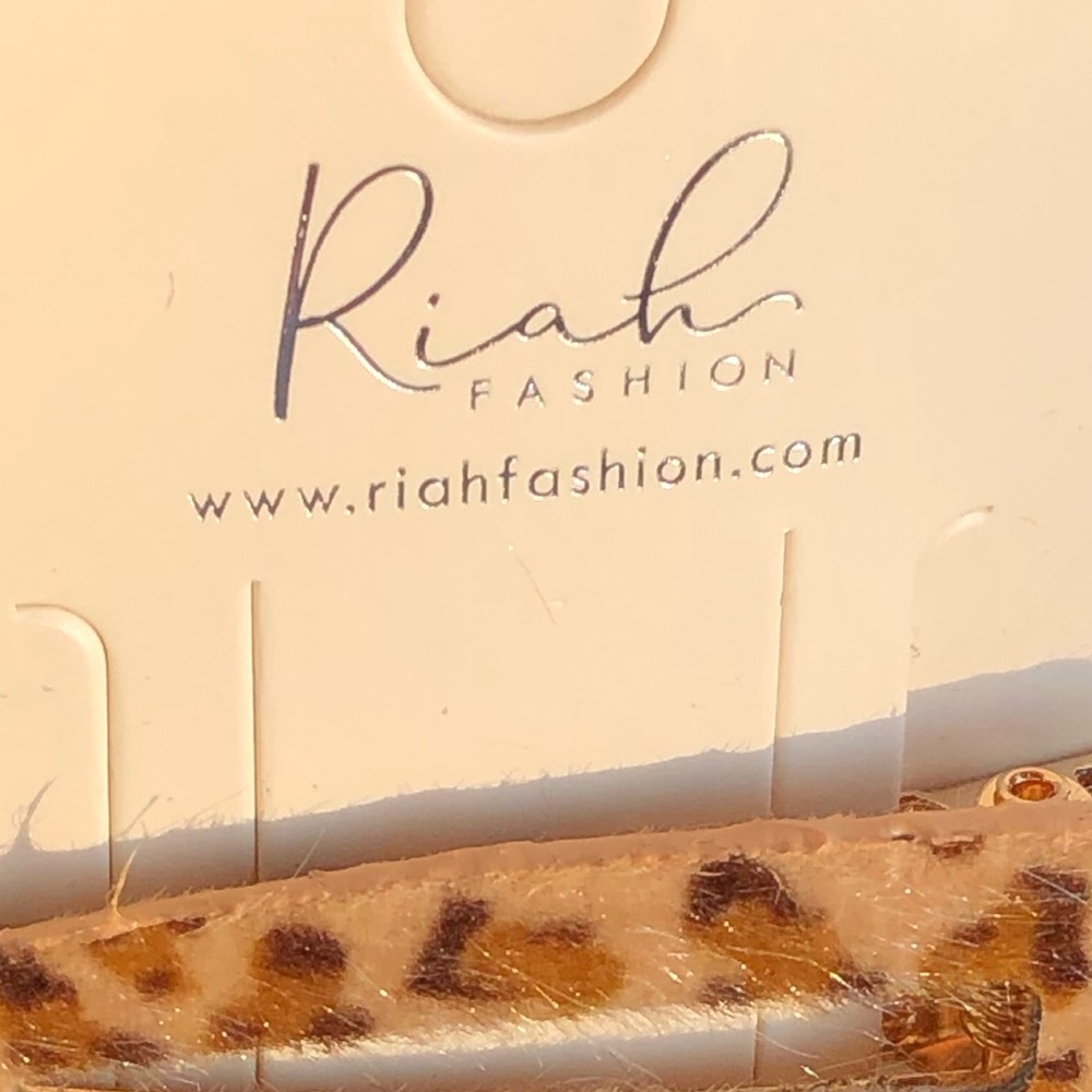 Riah Fashion Hair Clips - animal print - Picture 7 of 7